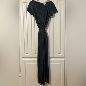 Evereve Shimmering Black‎ Short Sleeved Belted Waist Jumpsuit Size XS